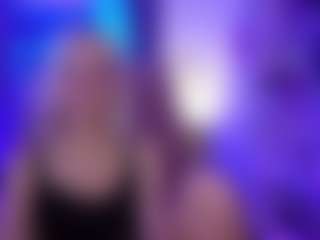 LucyCutie's Live Sex Cam Show