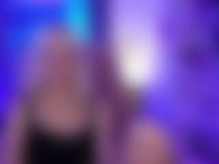 LucyCutie's Live Sex Cam Show
