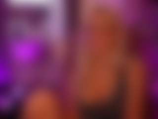 LucyCutie's Live Sex Cam Show