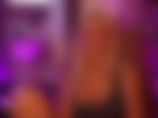 LucyCutie's Live Sex Cam Show