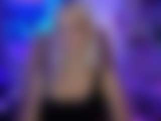 LucyCutie's Live Sex Cam Show