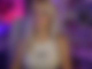 LucyCutie's Live Sex Cam Show