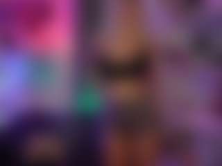 Live cam show with LucyCutie - Big Tits on sexytreat.net