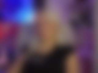 LucyCutie's Live Sex Cam Show