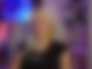 LucyCutie's Live Sex Cam Show
