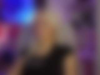 LucyCutie's Live Sex Cam Show