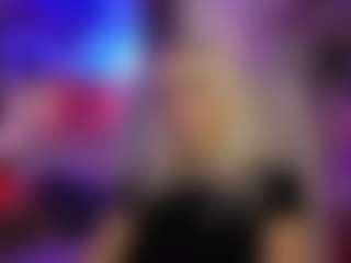 Live cam show with LucyCutie - Blue Eyes on Fling VIP Chat
