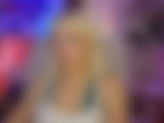 LucyCutie's Live Sex Cam Show