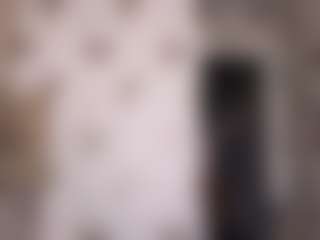 Live cam show with MatildeSchaalma - Teen (18+) on Hubzter Live