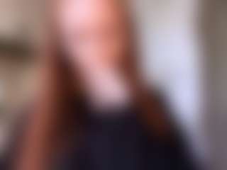 Live cam show with MatildeSchaalma - Body Massage on Camsoda Late Night