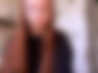 Live cam show with MatildeSchaalma - Foot Fetish on Soda Cam