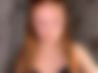Live cam show with MatildeSchaalma - Red Hair on fuklive.com