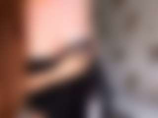 Live cam show with MatildeSchaalma - Petite Young Adult on SmokeAndPoke