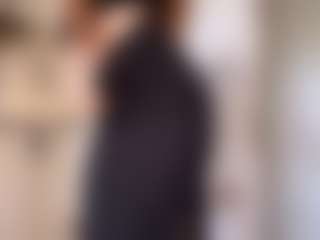 Live cam show with MatildeSchaalma - Petite on Camsoda