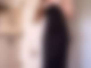 Live cam show with MatildeSchaalma - Body Massage on TastyBlacksLive