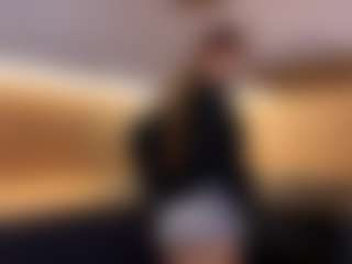 MatildeSchaalma's Live Sex Cam Show