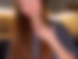 Live cam show with MatildeSchaalma - Athletic on Strip Flash - Live Sex Shows