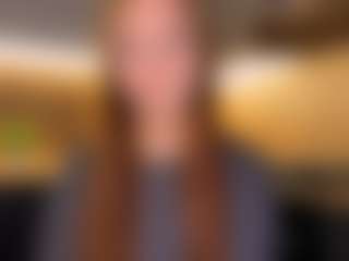 Live cam show with MatildeSchaalma - Upskirt on livesuperchat.net