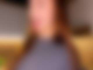Live cam show with MatildeSchaalma - Cute on Milfs Live