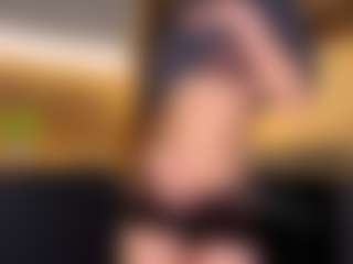 Live cam show with MatildeSchaalma - Upskirt on liverealitysex.com