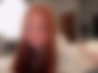 Live cam show with MatildeSchaalma - Smart on SmokeAndPoke