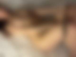 Live cam show with MatildeSchaalma - Doggy on Mixed Magazine Live