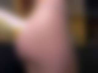 Live cam show with MatildeSchaalma - Smart on WildCum