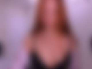 Live cam show with MatildeSchaalma - Wet on StripNow