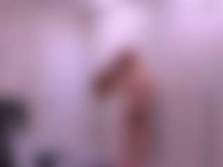MatildeSchaalma's Live Sex Cam Show