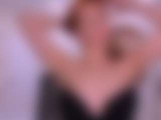 Live cam show with MatildeSchaalma - Spank Red Hair on Dare Cams