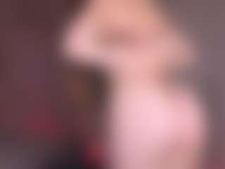 Live cam show with MatildeSchaalma - Athletic Teen (18+) on Camsoda