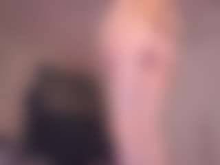 Live cam show with MatildeSchaalma - Lovense Teen (18+) on Camsoda