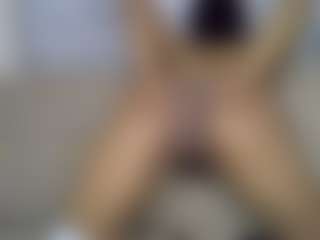 Live cam show with Melodyceline2 - Ebony on Camming Site | kenya