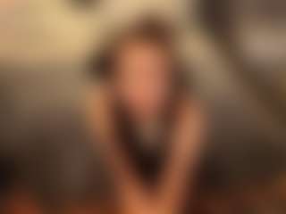 Live cam show with NicoleRossss - College on Streamer API