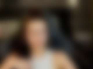 Live cam show with NicoleRossss - Teasing on Soda Cam