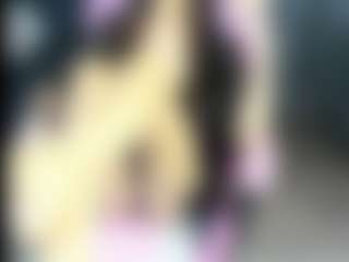 Live cam show with NicoleRossss - Teasing on intimatelivegirls.com
