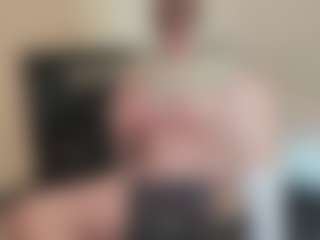 RufMichJetztAn's Live Sex Cam Show