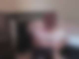 Live cam show with RufMichJetztAn - Moaning on Camsoda