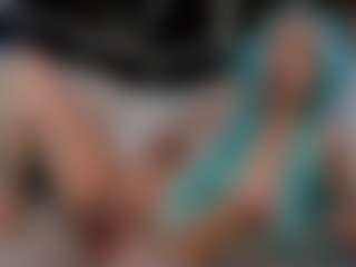 SabrinaHamiltons's Live Sex Cam Show