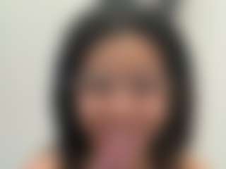 wildflwrr's Live Sex Cam Show