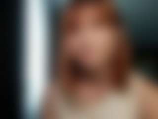 Live cam show with Cadie - Smoking on CamwithHer