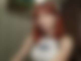 Live cam show with Cadie - Striptease Granny on Camming Site