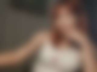 Live cam show with Cadie - Raven Hair on Chatstar