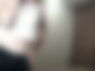 Live cam show with Cadie - Public on Camming Site