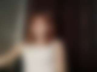 Live cam show with Cadie - Spy Granny on madthumbs