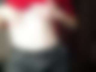 Live cam show with Cadie - Green Eyes on Camsoda
