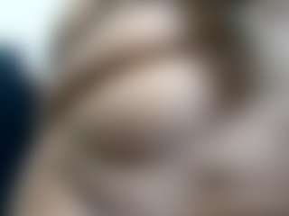 Beverlylady MILF webcam performer live streaming