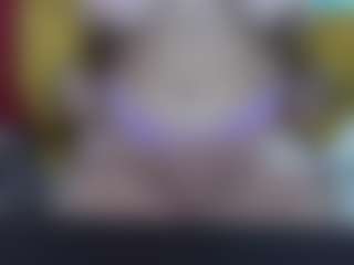 carrotlesbian's Live Sex Cam Show