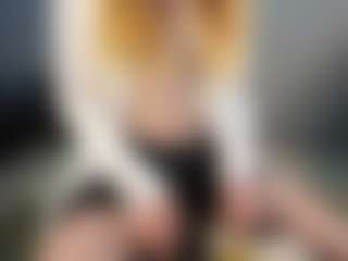 CheryleEckles's Live Sex Cam Show