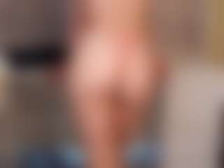 CheryleEckles's Live Sex Cam Show
